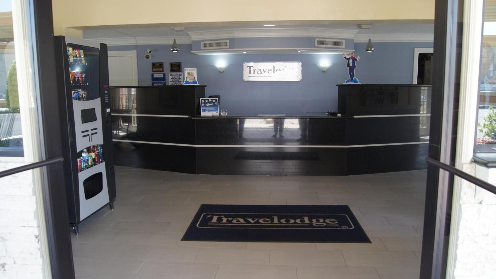 Travelodge By Wyndham North Richland Hills/Dallas/Ft Worth Екстериор снимка